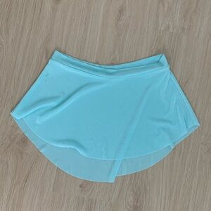 Bullet Pointe Skirt, Size Small